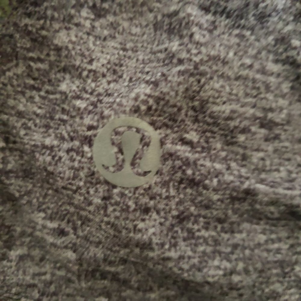 Lululemon Tracker Short - Picture 7 of 9